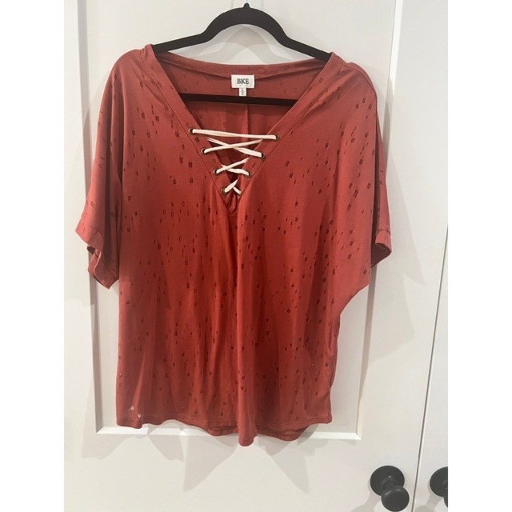 BKE Womens Rust Orange Burnout Lace Up V-Neck Short Sleeve Dolman Top Large